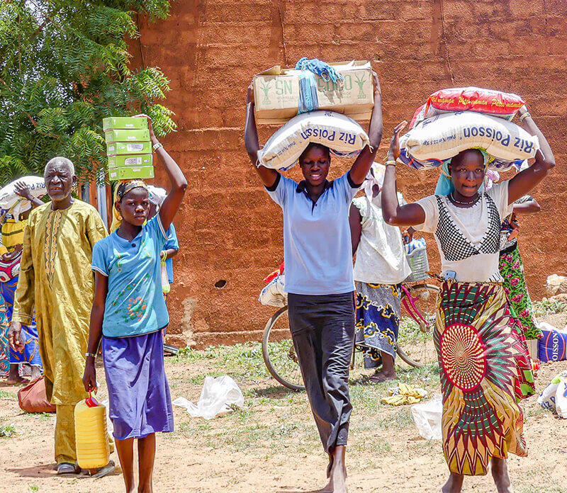 header-secteur-aide-humanitaire-2021-P1070814-2